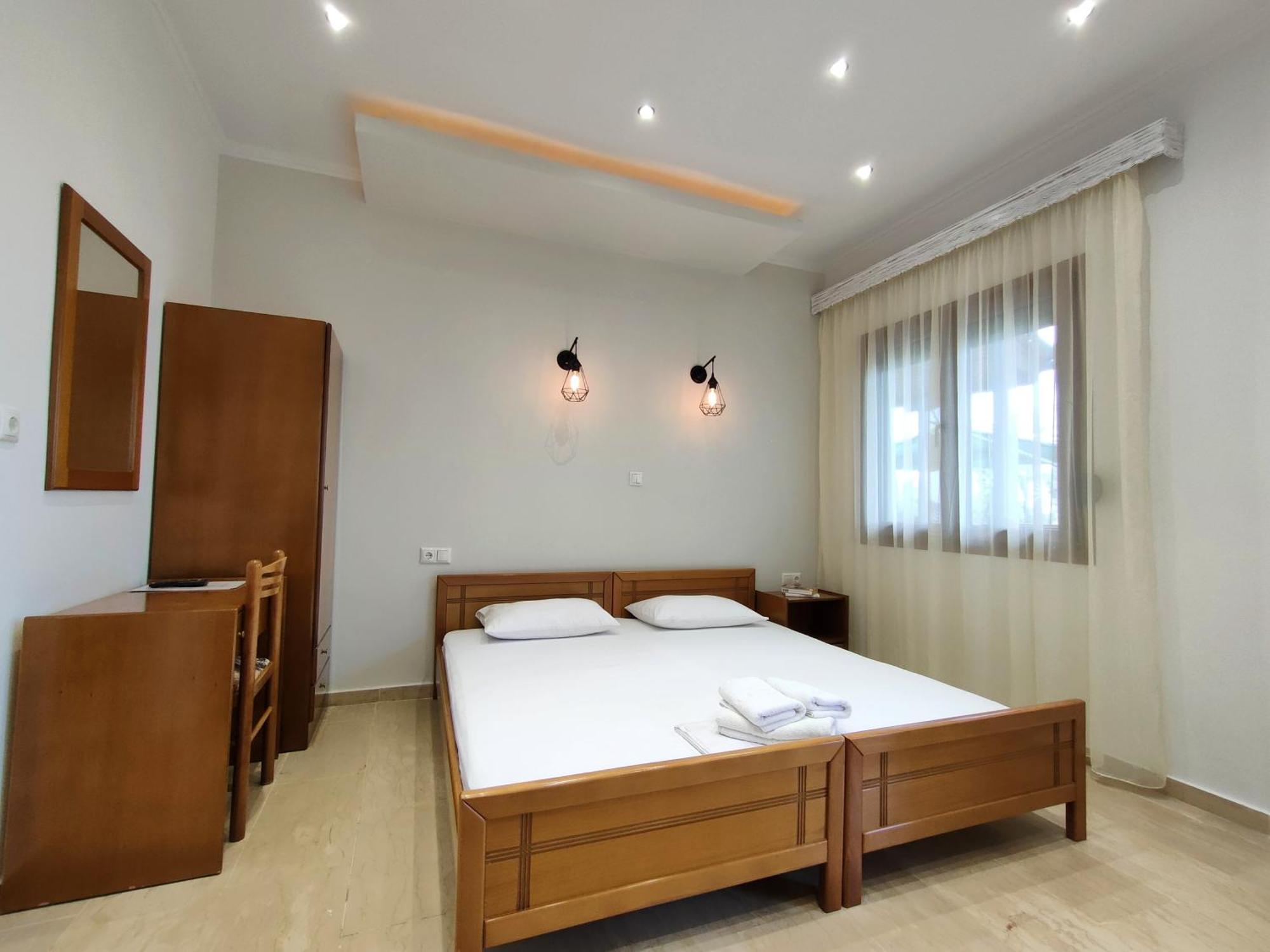 Kapsogeorgis Rooms Koinira Ruang foto